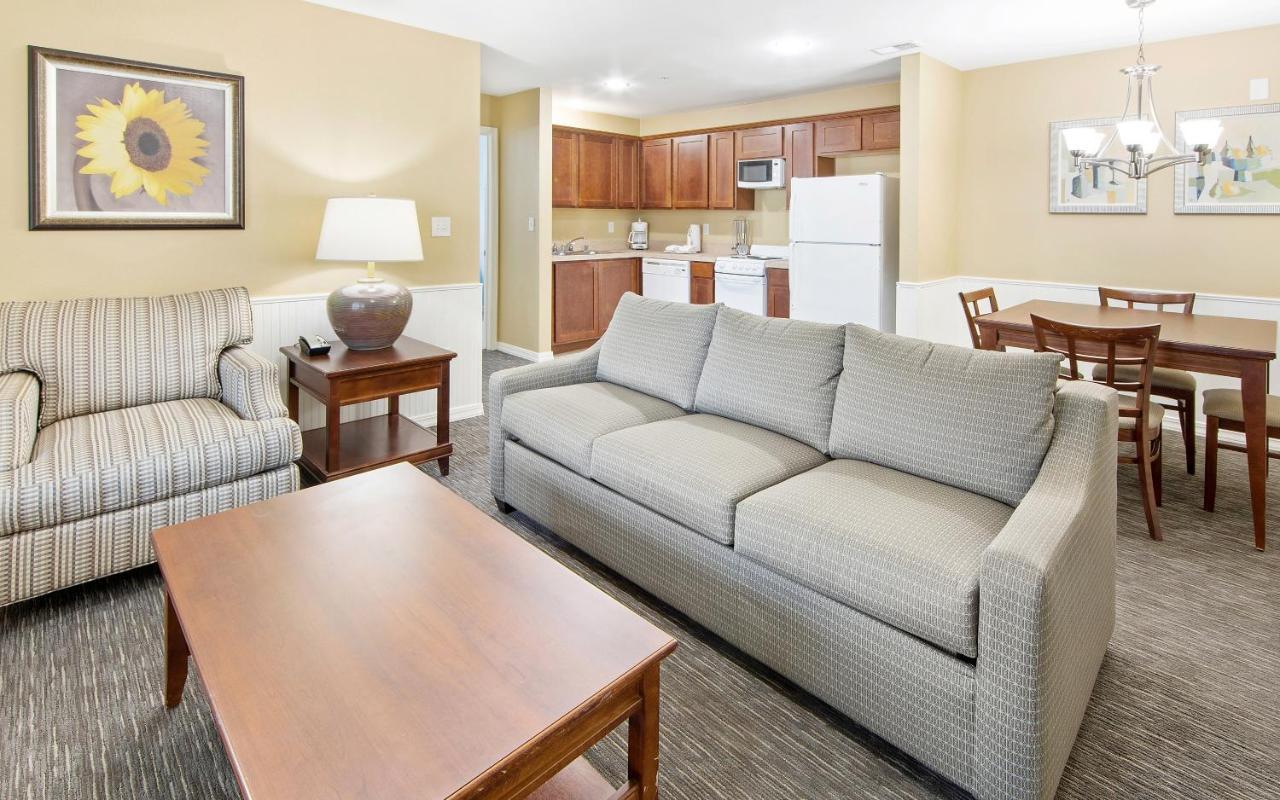 Hotel Club Vacations Hills At Branson Kirbyville