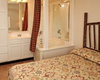 Holiday Club Vacations Holiday Hills At 3*